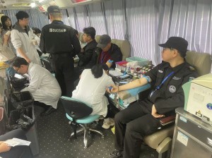 熱血傳愛，共筑生命橋梁——溫州國泰保安服務(wù)有限公司駐溫州附一醫(yī)安保隊伍開展愛心獻血活動